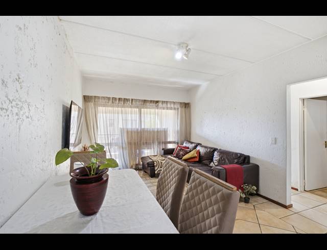 2 BEDROOM APARTMENT FOR SALE IN PAULSHOF